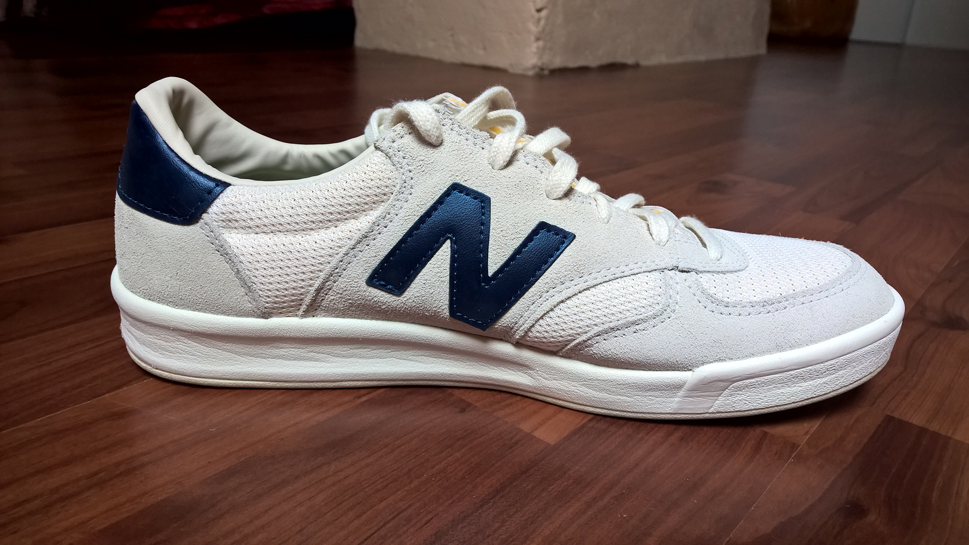 new balance toile