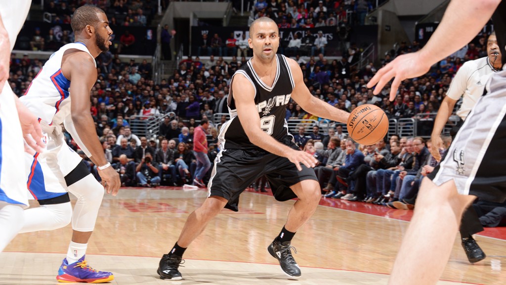 San Antonio Spurs v Los Angeles Clippers