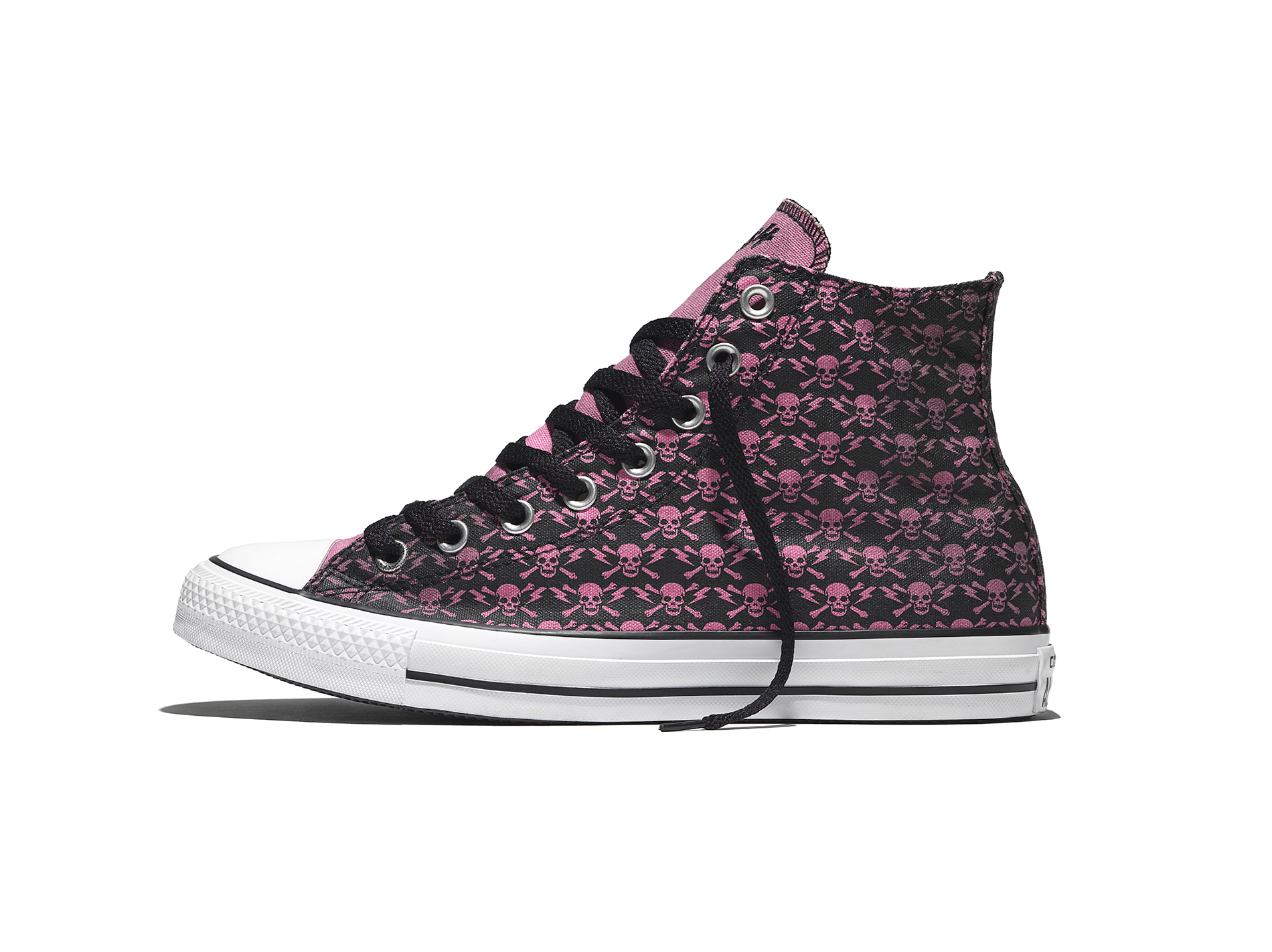 converse all star tete de mort