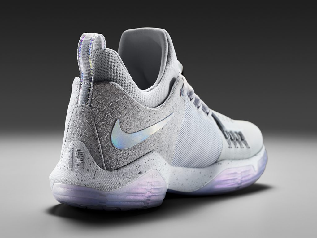 16-420_nike_pg1_gray_heel-02_original