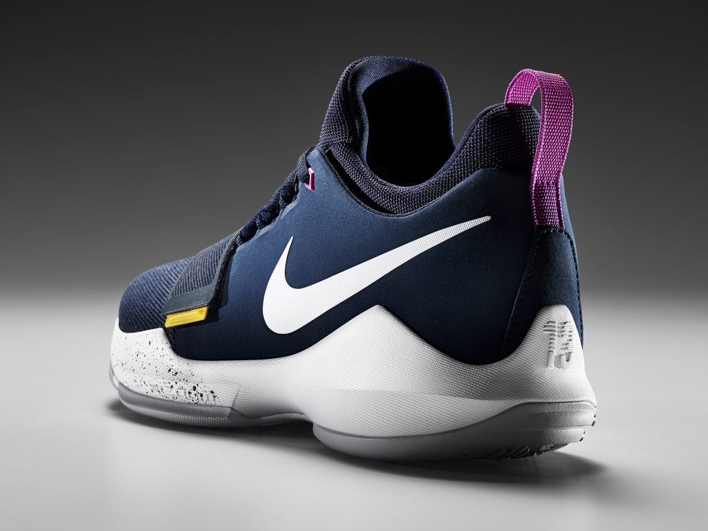 16-420_Nike_PG1_Blue_Heel-01_original